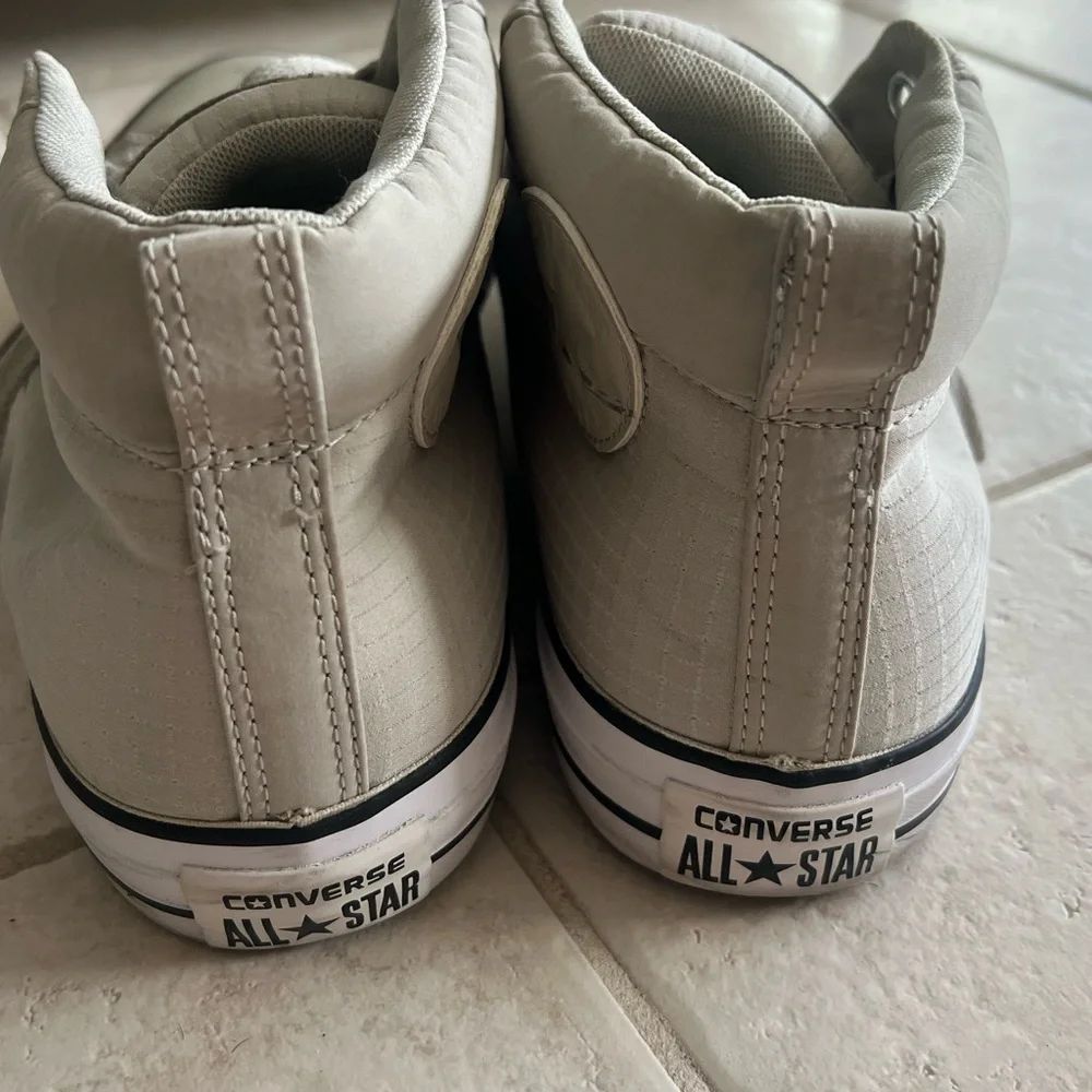 Converse Chuck Taylor All Star Mid Street Padded Beige Sneaker - Picture 3 of 6